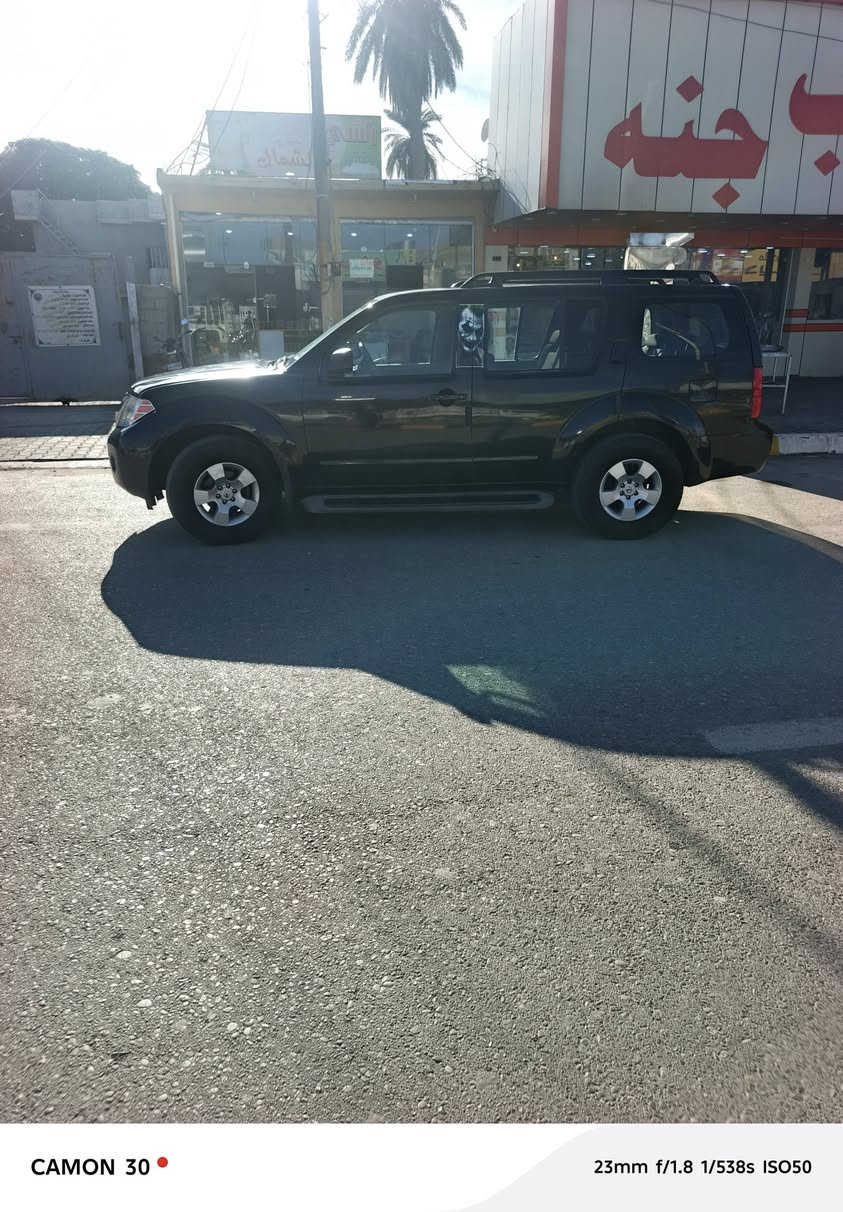 سلام عليكم للبيع نيسان بايفندر 2008محرك كير بشرط  ضررها جنطه او باب السايق شبر  السعر ٩٥ بيها مجال ***********
