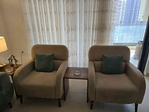 تخم  تركي  ٧   مقاعد + طبله وسطيه 
اللون تركوازي  +  بيجي فاتح  ( اوف وايت 
#ماخذيه من صوفيا سنتر 
نظيف جدا جدا 
#سبب البيع كبر المكان 
#السعر    ٧٥٠  الف بي مجال
العنوان : المنصور - البيجيه - مجمع رويال ستي 
الي يريده يتصل بالرقم 
‏‪0774 196 8336‬‏
#واتساب # واتساب # واتساب #
يرجى متابعة الصفحه ( طلب صداقه ) 
ليصلكم كل ماهو جديد 
نعمل لخدمتكم 
علي البابلي
