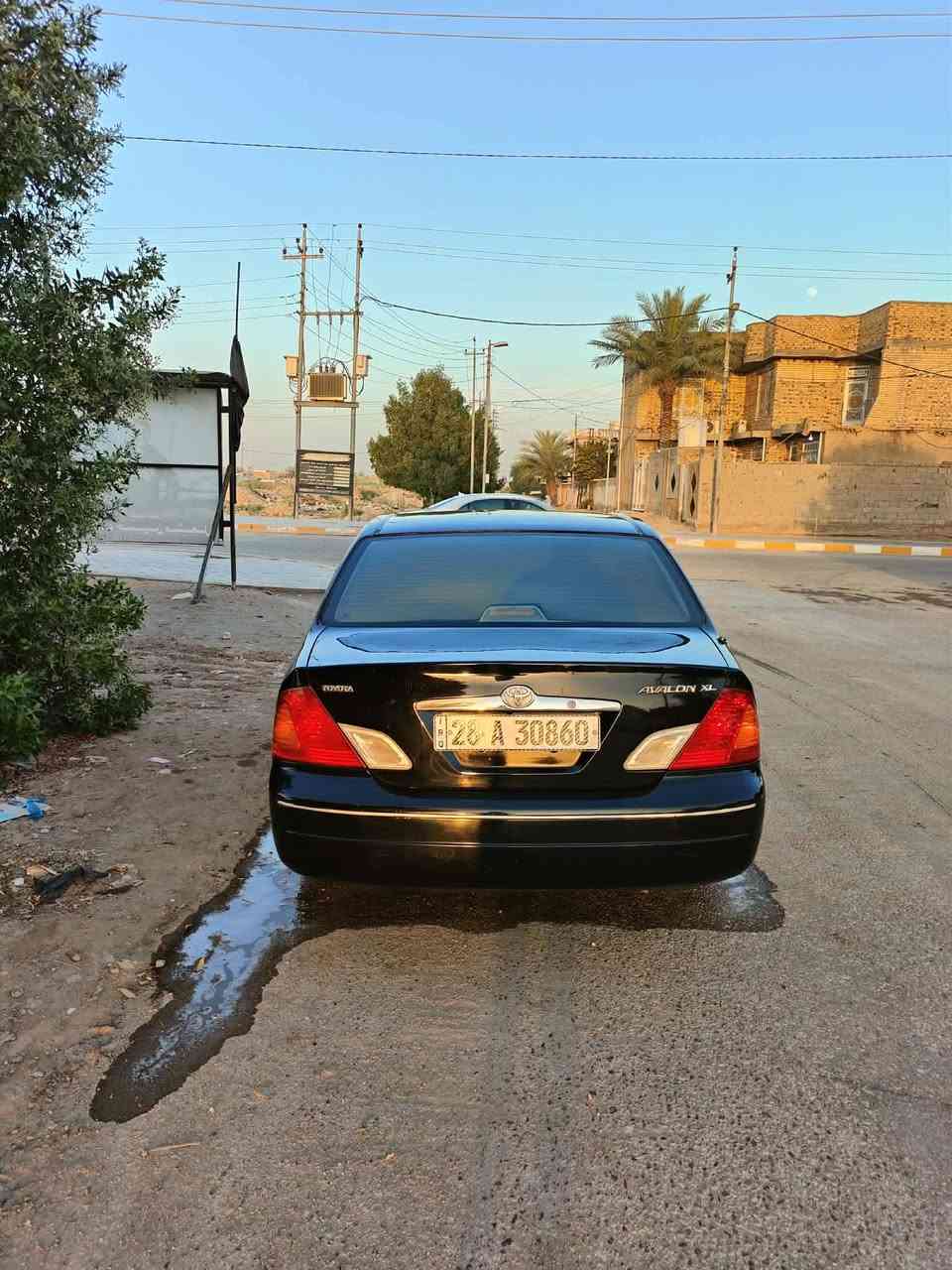 للبيع افلون 2002 خليجي
السيارة جاهزة على آخر حباية
كير ومحرك وتبريد كفالة
عليها أدامة كاملة لمنظومة الاحتراق: مجاول، بلكات، نوزلات، وجويتر
السيارة مصبوغة عام  أثر جراد
صفاح السيارة موس، وأكفلها من الضربة
الكهربائيات جاهزة على اخر حبايه ما بيها أي عطل، كلها شغالة
الداخل وضع شركة
أشاير بالمري، وأريل كهربائي شغالات
رقم نجف وباسمي، تحويل بأي وقت
السعر: 90$
وبيها مجال للشراي مكاني حله لي يحب يتصل ***********

