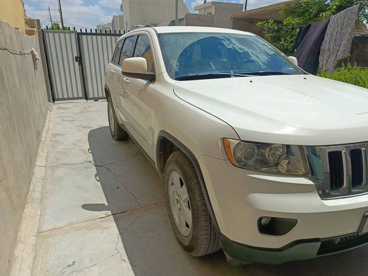 جيب موديل 2011 بدون ضرر سونار مرفق ماشي 145 سنوية بسمي كير ومحرك بشرط مامفتوح سعره 160 مكاني طوز خورماتو 
***********
