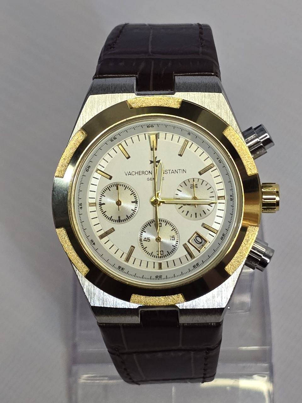 ساعة من ماركة Vacheron Constantin امزون DHL
تحفة فنية 
 مصممة لرجال الأعمال والنخبة 
مكينة كوارتز  نظام ستوبوج (جميع السناتر شغالة )
ميناء مميزة لعشاق التميز مزوده بمنفذ تاريخ
زجاج معدني ضد الخدش 
مقاومة ماء وغبار 
القطعة مختمة بالكامل 

⚠️ملاحظة متوفر قطعتين فقط 

السعر:37 الف ع اول تم 
للحجز والاستفسار يرجى مراسلة الصفحه


**إذا كنت صاحب هذا الإعلان وتريد حذفه لأي سبب، رجاءا أرسل رسالة إلى الدعم الفني**