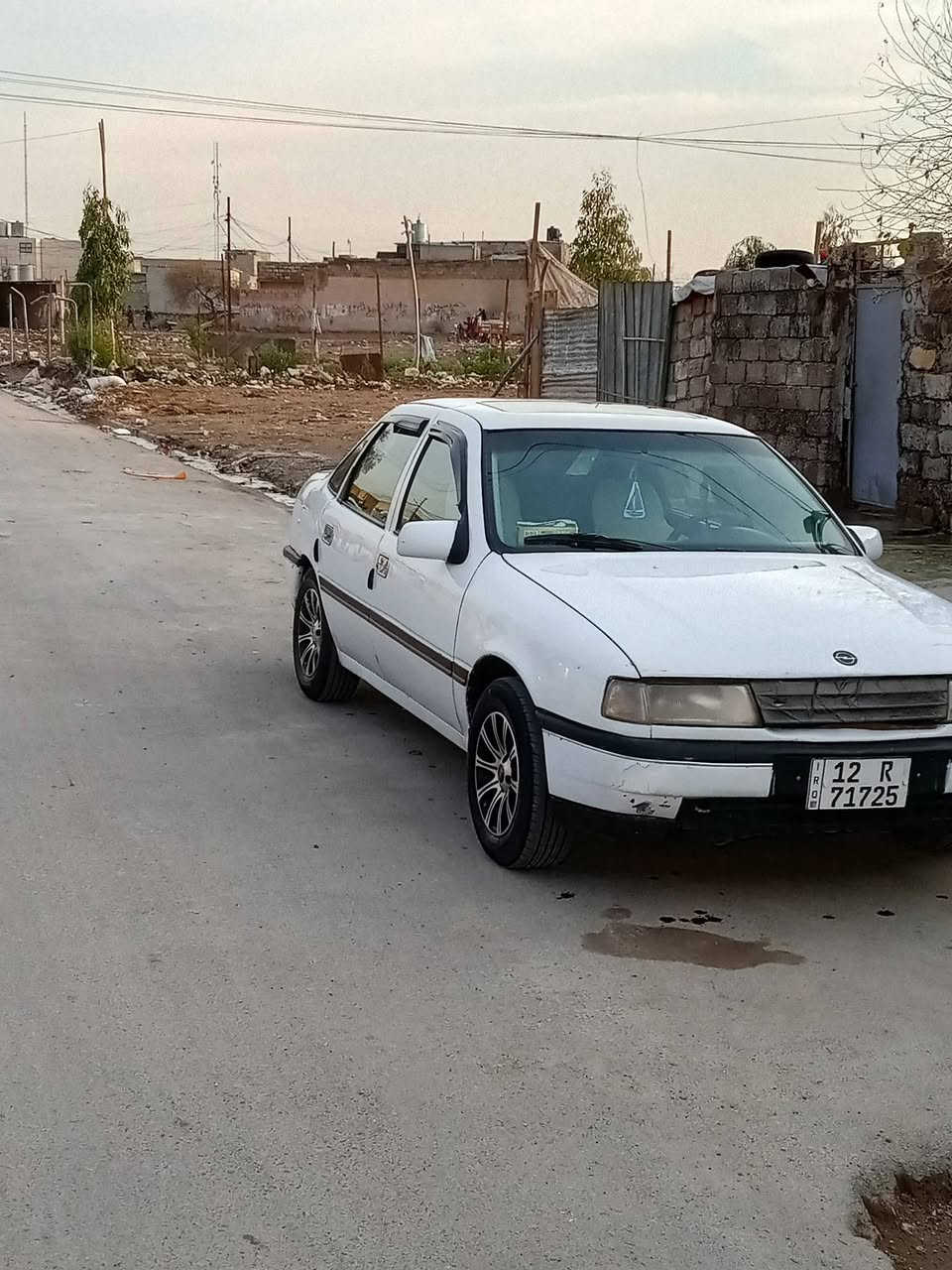 السلام عليكم فكترا 16 موديل 90 كربون بنزين تصليح دواير ودوسات نينوى رقم انكليزي ‏‪***********‬‏ 
‏‪***********‬‏ غير متواجد على الفيس اتصال على هذه الارقام سعر 45 بها مجال السياره تايرات صار اسبوع من شديتهم طخم جاهز 👍
