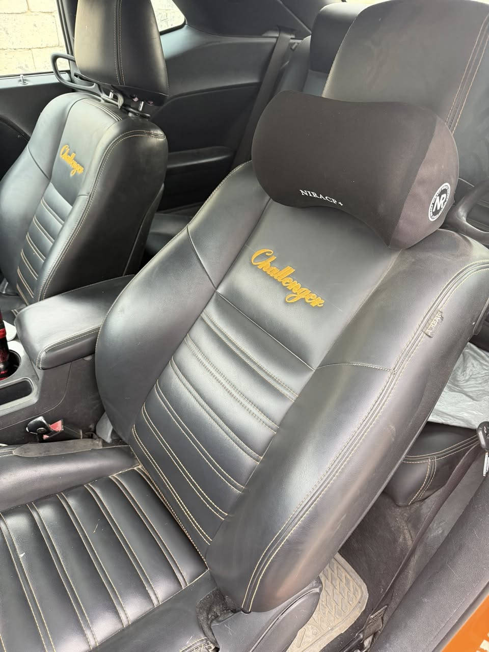 السلام عليكم   موديل  2012 الون برتقالي السياره  نظيفه  كلش  وجاهزه  من كلشي حداديه تخم تاير  مكينه وكير جديد 
رقم جديد السياره ب اسمي    السعر 105 بيه مجال  مكانه بابل


**إذا كنت صاحب هذا الإعلان وتريد حذفه لأي سبب، رجاءا أرسل رسالة إلى الدعم الفني**