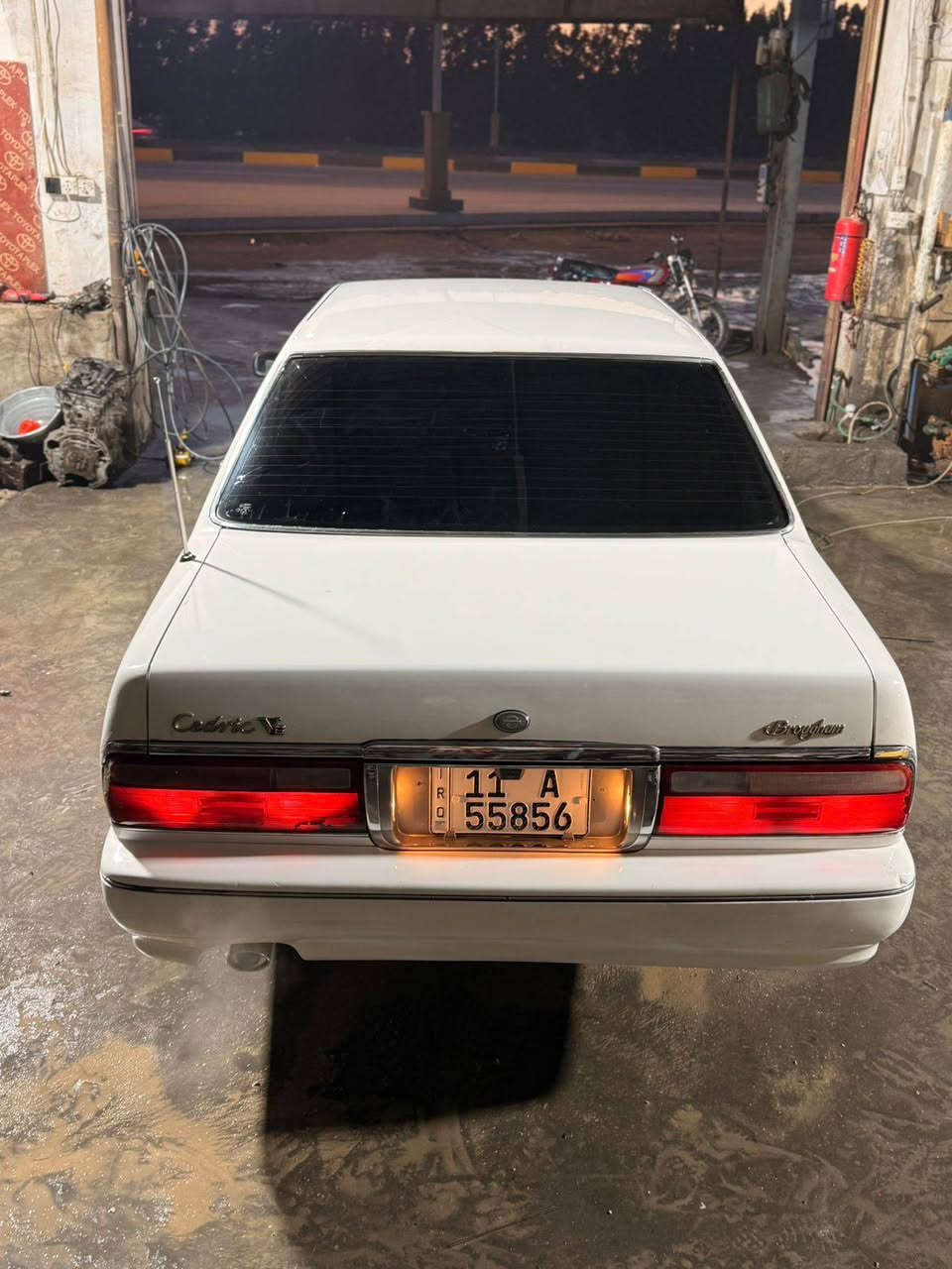 السلام عليكم نيسان سدرك موديل 2001رقم بغداد انكليزي صاعده هزه جديده مكينه كير حداديه كله مكفول سياره جديده مكفوله كفاله عامه ماشي 160 سياره وضع شركه تدفه تبريد كله شغال  للستفسار *********** الشراي بي خير ويدلل
