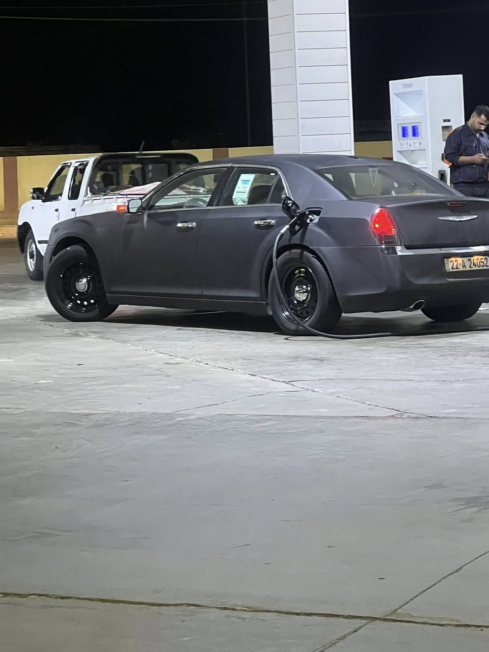 سلام عليكم وبامه 2011ساره مصبوغه عام ومغلفه عام صور موجوده كبل التغليف سياره بسمي سنويه جديده وجاهزه اي نقص مابيه من مكانيك ومن كهربائيات جاهزه اي نقص مابيه سعر 130.          ***********
