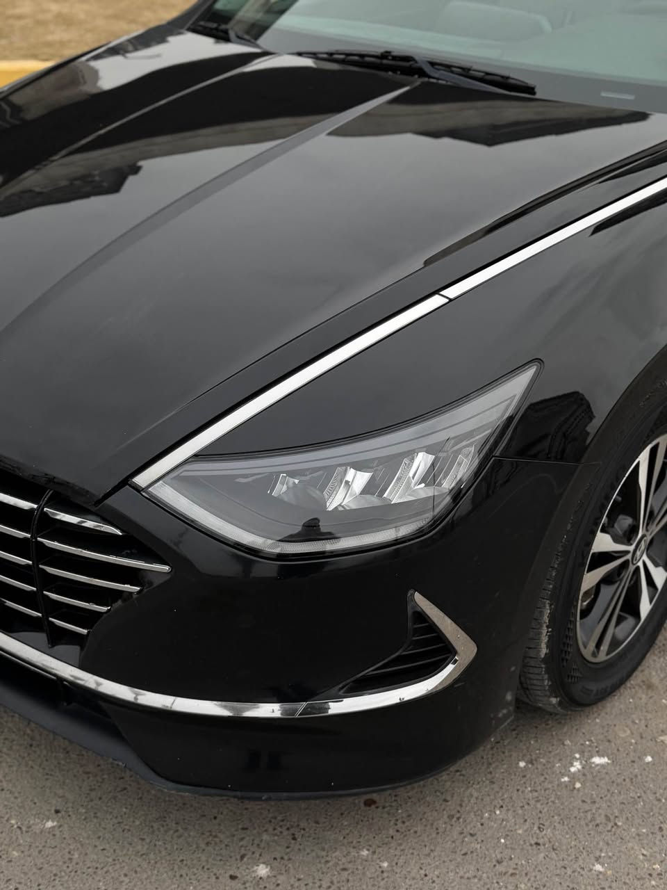 الي يدور جديد ونظيف هذا ⬇️

السلام عليكم حبايب سوناتا 2021 🇰🇷
موصفات se
مكينه 2500 
كير 8نمر
لون اسود لامع
السياره جاهزه مابيهه نقص 
صندوق كهرباء 
رادار امامي خلفي جانبي
نقاط عمياء
قياده ذاتيه 
مانع تصادم امامي خلفي
شاشه مع كامره خلفيه دواره
اوتو هولد + اطفاء ذاتي 
انضمه قياده 
مانع انزلاق 
سايد بريك بصمه 
لد امامي نهاري
لايت زنون عالي ناصي ثلجي
رقم مميز وكلش حلو 
 
حادث  دعاميه امامي راجعه نفسها سطحي +جاملغ سكن وربع الباب صبغ ومصلح تصليح درجة اولى + تصليح pdr باب خلف السكن هنا بغداد انطخت  كلش بسيط ايرباك برده فقط 

جميع الصوره مرفقه + صور الحادث 🖥️

رقم اربيل تحويل أو وكاله بأسمي بالوكت الي يعجبك

ماشية 55 الف كيلو مو ميل 

السيارة مصروف عليها من حدادية من تخم تايرات من ويل جديد + باتري جديد تشغل وتطلع ربع متصرف عليها + صيانة الحسام دهن ادينول + دسكات امريكي امامي خلفي عنايه فول الفووول الله شاهد وداخلها جدا جدا نظيف ومسويلها بوليش قبل سبوعين  

مكان سياره بغداد / العامرية 
السعر 165 وبيها مجال شي بسيط وتشلع عيوني  

للاستفسار *********** اتصال واني خادم للطيبين بغداد, العراق
