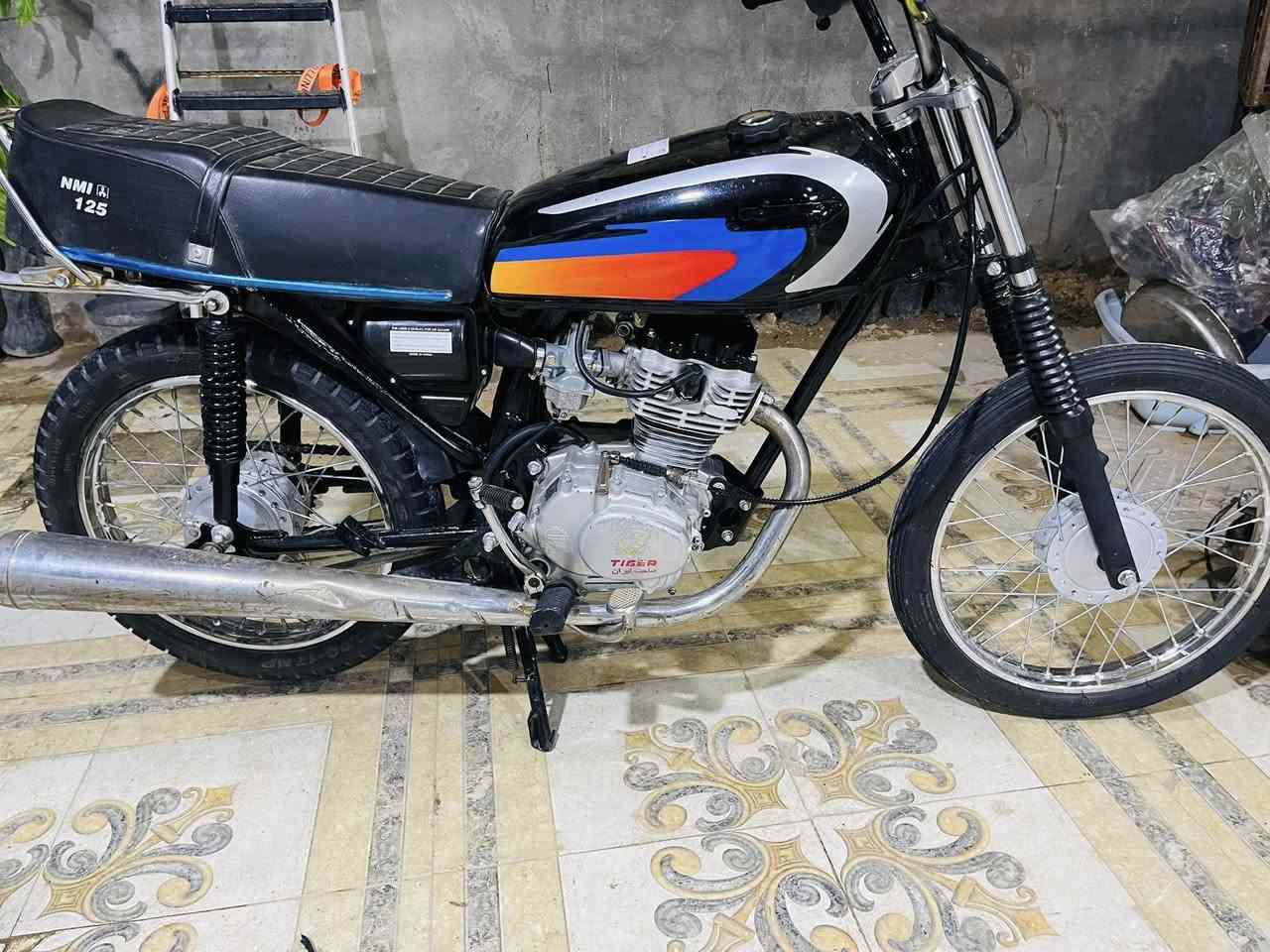 سلام وعليكم دراجه دوات مكفوله بيه رقم شاصي تعمير مديل ٢٤ دراجه مكينه خرسه سعر خاص


**إذا كنت صاحب هذا الإعلان وتريد حذفه لأي سبب، رجاءا أرسل رسالة إلى الدعم الفني**