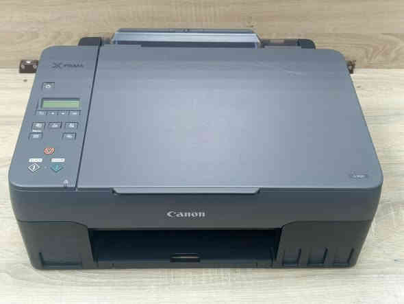 طابعة كانون موديل G3420 مستعمل بحاله ممتازة باحبار خارجية تطبع 6000 ملون و 5000 اسود وابيض سعر الحبر 10 الف لكل اللوان سرعة الطباعة 9 ملون و12 اسود وابيض وجه واحد استنساخ طباعة سكنر تحتوي علىWIFI يمكن ربطها على موبايل تابليت لابتوب مع امكنية طباعة صور 🚦سعر الطابعة 125 الف 🚦 مع كيبل كهرباء وكيبل كومبيوتر وقرص تعريف للطلب *********** / *********** يوجد توصيل لكل المحافظات.
#الصفوة
#طابعتي
