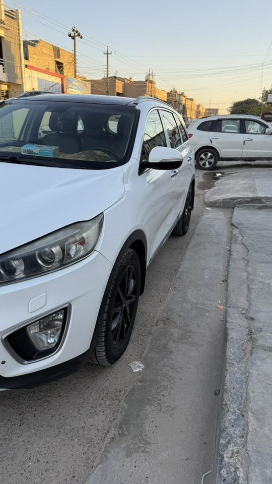 سلام عليكم
للبيع للبيع سورنتو  خليجي 
موديل 2016
#الموصفات فول ما عدها جنطةوسايد بريك ورادار جانبي بلمري وخزن ميموري

بصمة تشغيل بصمة ابواب 
#مكينه6سلندر
تحكم استيرن 
حساس امامي خلفي 
بنوراما سقف
اشاير مري
مقاعدجلد+تحكم كهرباء +تدفئة تبريد 
مسجل شاشه صغير لمس +كامرة خلفية
#مودات+ECO+SPRT
بردات ابواب 
تحريب مقابظ الأبواب + دوس 
فور ويل AWD
داخل جلد. مطعم اسود وجوزي 
#رقم بغداد دولي هزة جديدة سنويةجديدة 
تحويل ب اسمك 
سيارة مكفولة كفالة عامة ما عده طخه باب سايق بسيطة معدل بارد 

#سعر خاص يم صاحب السيارة 
#مكلف بنشر 
مكان السيارة بغداد 
#‭0770 424 2850‬
