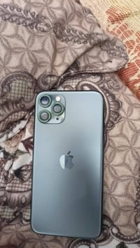 ايفون ١١ برو • بطارية ١٠٠٪ • شاشة اصلية