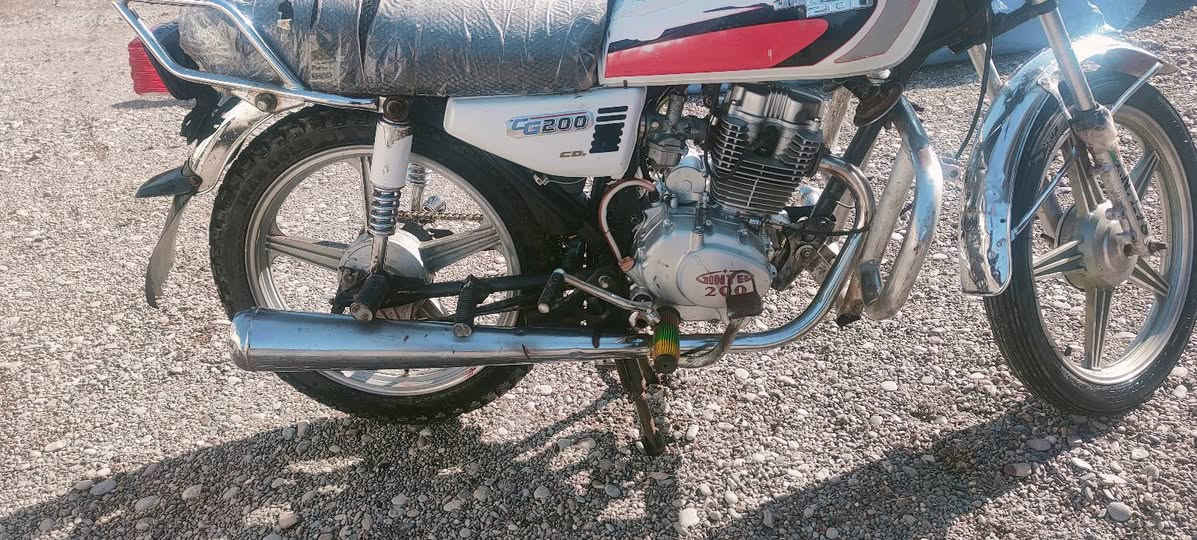 السلام عليكم يوجد موطور للبيع  ***********
