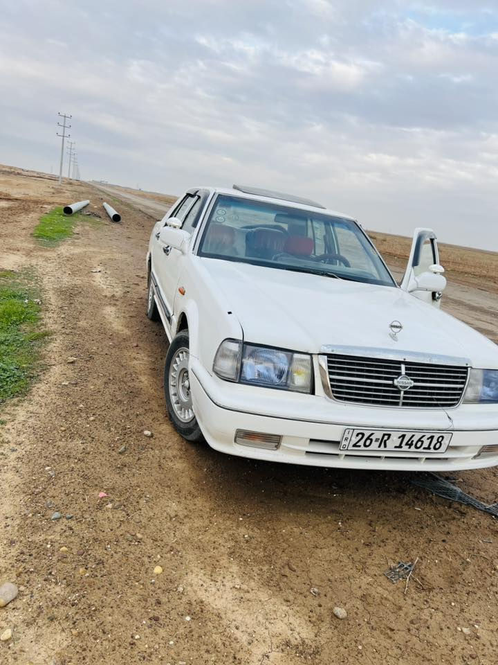 السلام عليكم سياره نيسان سدرك 2002للبيع رقم صلاح الدين دولي سنويه جديده تريد تحويل تريد وكاله كير ومحرك ونجي 2500مصبوغه عام تخم تاير جديد المكان الضلوعيه السعر 35 وبيه مجال ***********
