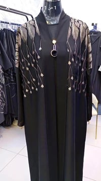 ملابس فخمة • شيك • أنيقة