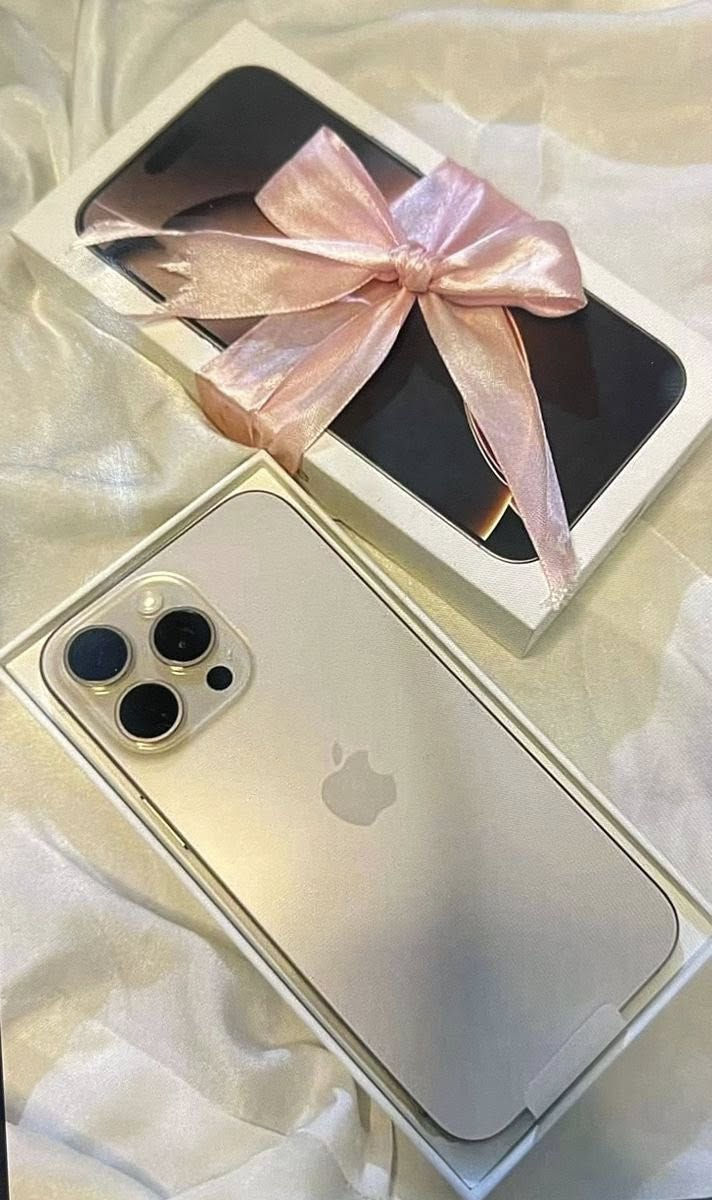 للبيع — iPhone 16 Pro Max أخو الجديد
▪️ نسخة شرق أوسط

▪️ مكفول ✅

▪️ ذاكرة 256GB

▪️ البطارية 94%

▪️ الجهاز نظيف جداً شرط الفحص

▪️ السعر: 1,400,000 دينار

 

📍العنوان: البصرة / أبي الخصيب


**إذا كنت صاحب هذا الإعلان وتريد حذفه لأي سبب، رجاءا أرسل رسالة إلى الدعم الفني**