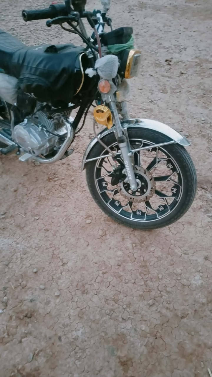 سيفان 2024محرك 150 مامفتوح دراجه حلوه حيل ومامتعوبه شرط من كلشي سعر 750 وبي مجال قليل للاستفسار اتصل ***********
