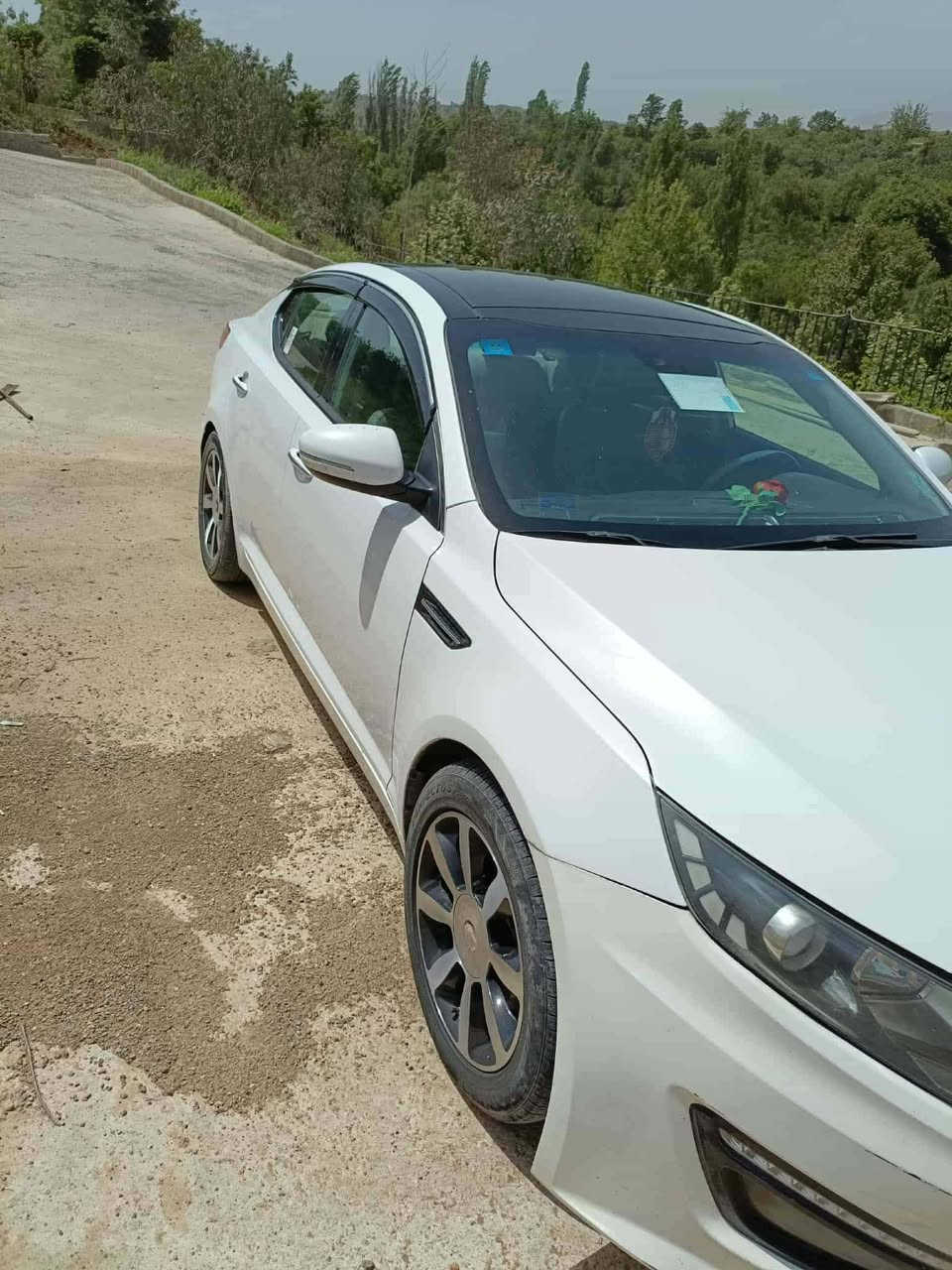 السلام عليكم شباب اوبتمه امريكي للبيع ٢٠١٣ فول مواصفات بصمه فتحه تبريد ثلج تدفه السياره كامله مابيه اي نقص المكينة مفتوحه مبدل بيه كازكيت بيه قطع صبغ موضح بصوره بدون ضرر داخلي السياره مكانه بابل ابي غرق رقم بغداد محدث جديد السعر ١٢٠ وبيه مجال للشراي للستفسار تصل. ع الرقم *********** بيه واتساب
