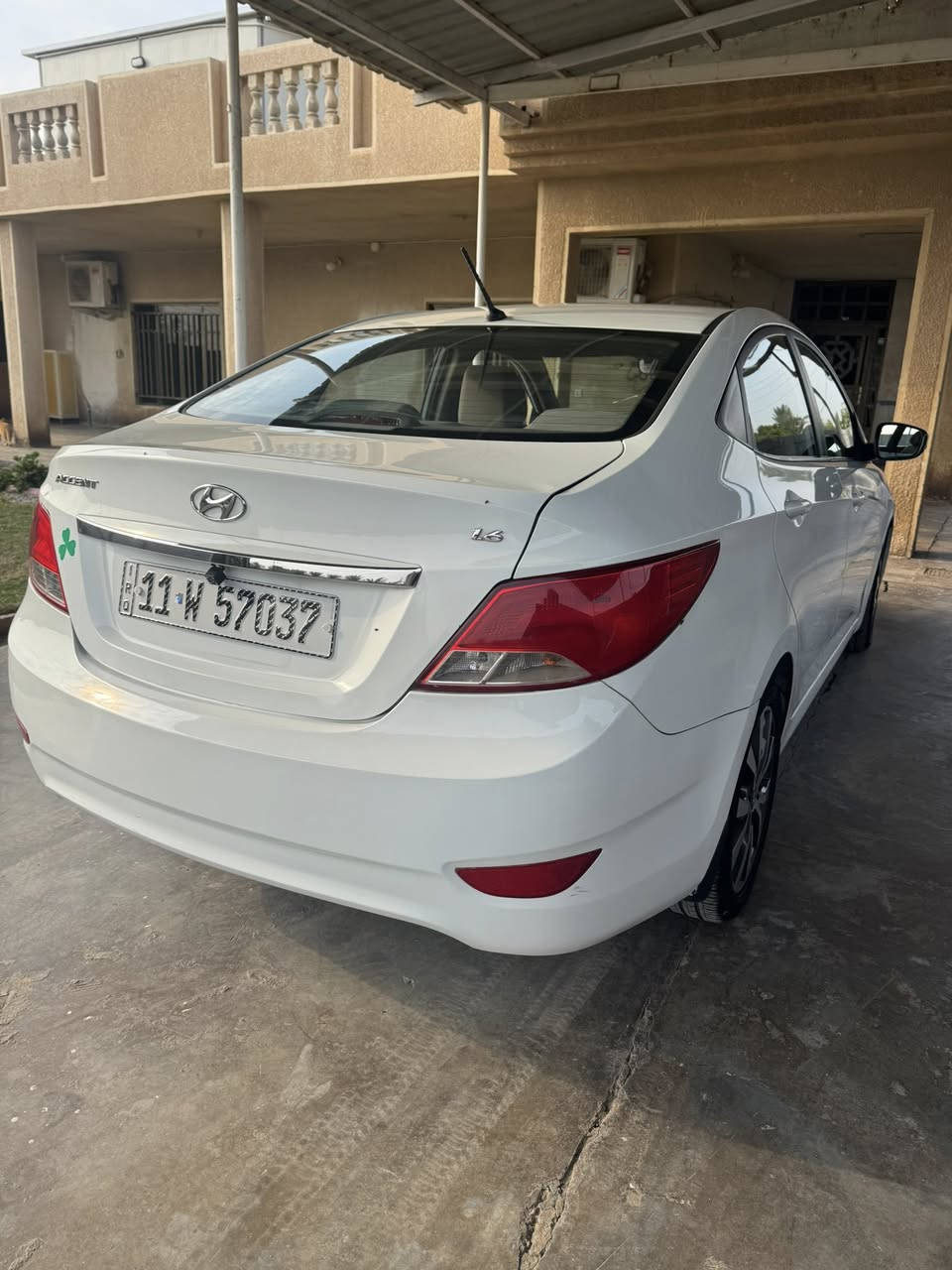 سلام عليكم
اكسنت 2016 خليجي للبيع 
ماشيه 59 الف حقيقي 
مكفوله سياره جديده عدا دعاميه خلفيه شويه صبغ شخط يم قبق بانزين ما معدل 
السعر 120$
العنوان بغداد الدوره
 
الهاتف ***********
