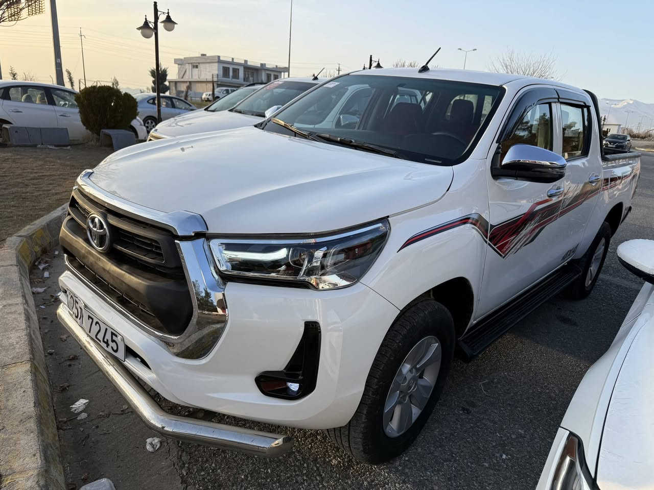 مەرزیە 2016کراوەتە2023موزادەیە مەکینە گازبوە کردومانەتەوە بەنزین هەموشتێکی بیلادە گێڕومەکینەودەبڵ ئەکسلی بەشەرت بەس عەرەبانەکەی بیلادەئەوەی ترکامل بۆیاخە قرچێکی بجوکی هەیە لەپیشەوە بن لایتەکەی گێڕعادی وجام عادیە شاشەئایپادوکامێرەو قوفڵ مەرکەزی کارەبای هەموی مەزبوتە بەس کۆمپرێسەری نوقسانە هەتابڵێی جوان مەزبووتە نرخی 145گەڵاومەجالێکی برایانە لەقەڵادزێم ***********
