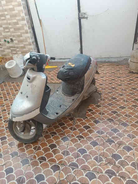 السلام عليكم زعره للبيع
متروكه غراضهه كله موجوده أو ابلاديه
قبل الترك شغاله ابيع جوم حديد
السعر 150
مكان ديوانيه حي الوحده رقم ***********
