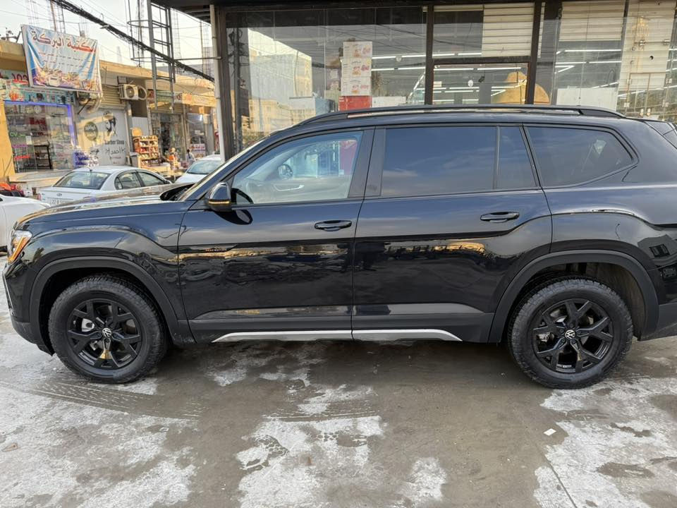 � للبيع فولكس واكن أطلس 2024 – بيك إديشن

السيارة نظيفة استخدام شخصي، وما تحتاج شي 👌

نسخة Peak Edition مواصفات عالية.

🔹 موديل 2024

🔹 ماشية 22

🔹 6 راكب – كشنات منفصلة 

🔹 كاتي تترقم شمالي 

🔹 كير أوتوماتيك

🔹 جاهزة للفحص بأي مكان

🔥 مواصفات البيك إديشن:

✔️ شاشة كبيرة + ملاحة

✔️ كاميرة + حساسات أمام وخلف

✔️ مقعد كهرباء مع تبريد وتدفئة

✔️ فتحة سقف بانوراما

✔️ ستيرن تحكم + مثبت سرعة

✔️ رادار وأنظمة أمان

📌 الحادث:

حادث بارد فقط بل مقدمه  القماره و صبغ شبر بل تكمه ، وشويا  صبغ بل بوند ماكو شاصي ولا هيكل. بشرط موضح بالصور 

💰 السعر: 210

وبي مجال حك الجية والي يلكى هيج حادث وهيج سعر شيريد خسارله 

📞 للتواصل: خاص / اتصال

هـ ***********
