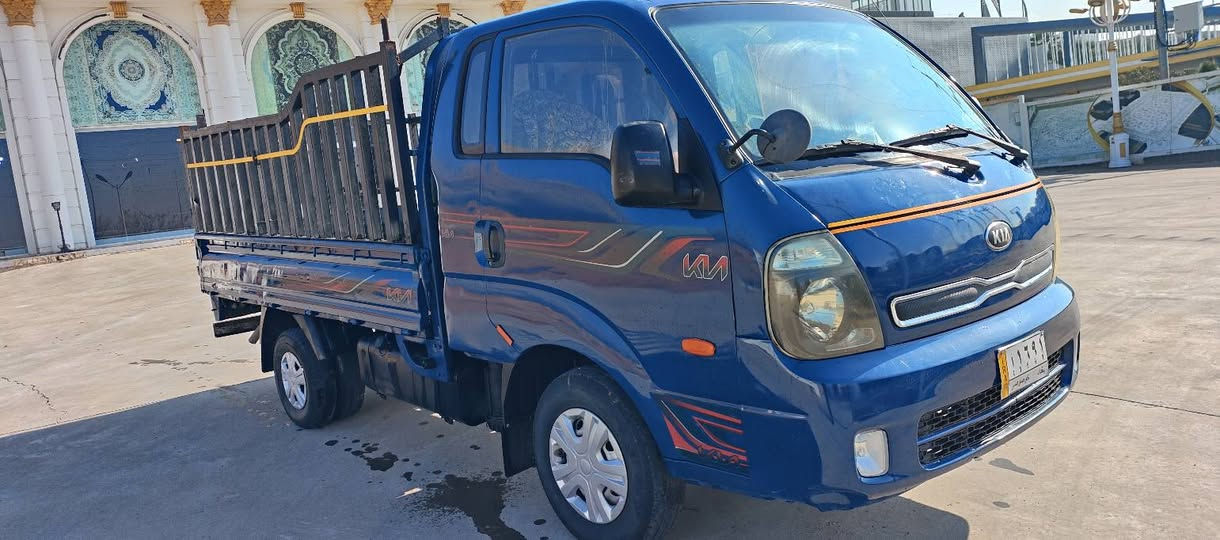 سەرەتابەناوی خوا 
سعری 57گەڵا
کیا بیلاد 2009 کراوەتە 2019
گێڕومەکینەی2011 ئەبو شفرە
3000سوپەر مەکینە ڕەش
کامل مەسرەف 
قەترە غایزی نییە
ماڵی دووستە
***********
***********
