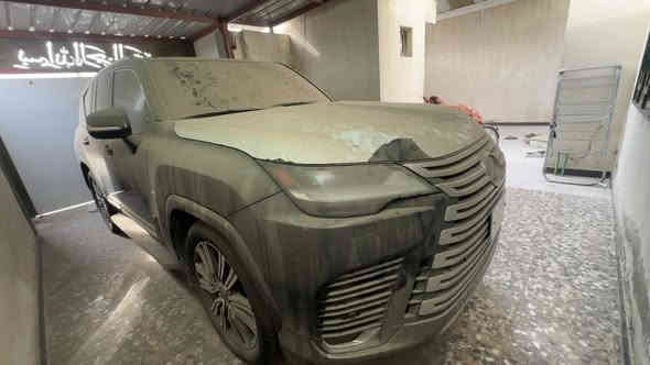 لكزز مديل ٢٣ بلاتينيوم ٢٥ سماعه على وضع الشركهه اخذتت وخزنتهه ماشيه ٧ الاف فقط مكفوله كفاله عامه حته من الزلغ السياره بسمي مباشر ورقمهه مميز سعر ١٢ شده ونص رقمي ***********
