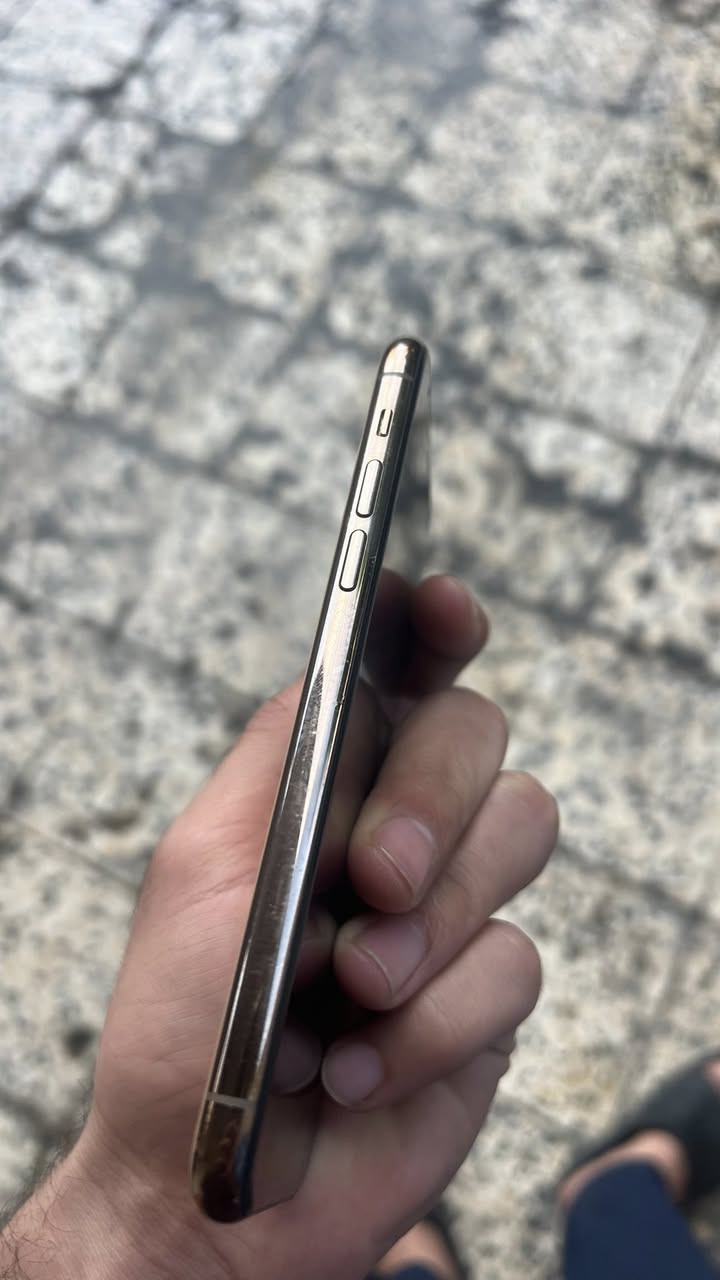 آيفون ١١ برو بطارية ٧٣ الذاكرة ٦٤الجهاز نضيف السعر ١٩٠ و بي مجال بصيط حك الجية


**إذا كنت صاحب هذا الإعلان وتريد حذفه لأي سبب، رجاءا أرسل رسالة إلى الدعم الفني**