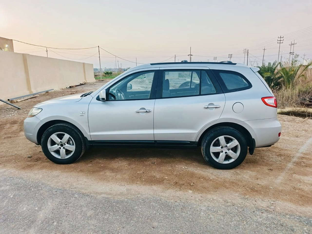 سلام عليكم سنتافيه أدوات كصه جنطه متومه  ارقام وسنويه مطابقات عله شاصي طبق الأصل سياره  كير مكينه بجيس تخم تاير جديد صدر امامي خلفي عربانه بجيس مكان سياره ميسان البيع أو مراوس حسب القناعه سعر 47
***********
