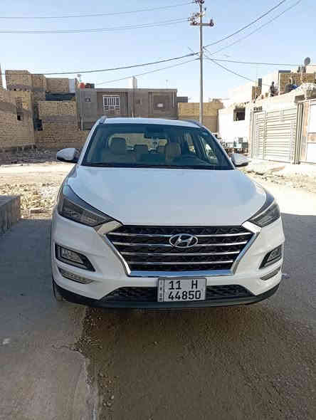 السلام عليكم توسان (20)الكاصد 5 عدسات سياره باسمي رقم بغداد دولي مكفولة كفاله عامه ماشيه 79 الف حقيقي أصليه كوريا سايد بريك بارجل  كير ومحرك على وضع الشركه مكان سياره حله سعر 216استفسار اتصل على رقم ***********
