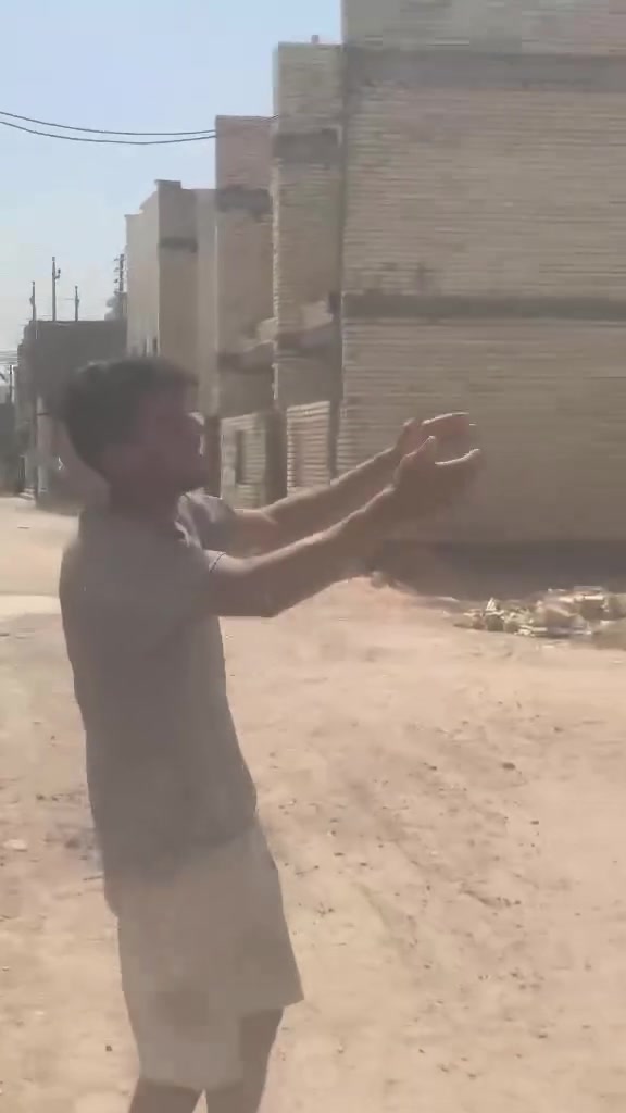 بسم الله الرحمن الرحيم (وَقُلِ اعْمَلُوا فَسَيَرَى اللَّهُ عَمَلَكُمْ وَرَسُولُهُ وَالمُؤْمِنُونَ) صدق الله العظيم

بفضل الله تم اكمل عملي لهذا اليوم 
عملنا صبغ واجهيات وجدران وطلس عام وحديد مع خدمه تنظيف مجانية من ضمن العمل 
مستعدون لصبغ الدور والمحلات السكنيه والعمارات بأنسب الاسعار 

للأستفسار الاتصال على الرقم *********** او مراسله الصفحة 

2026/6/9 يوم الثلاثاء

