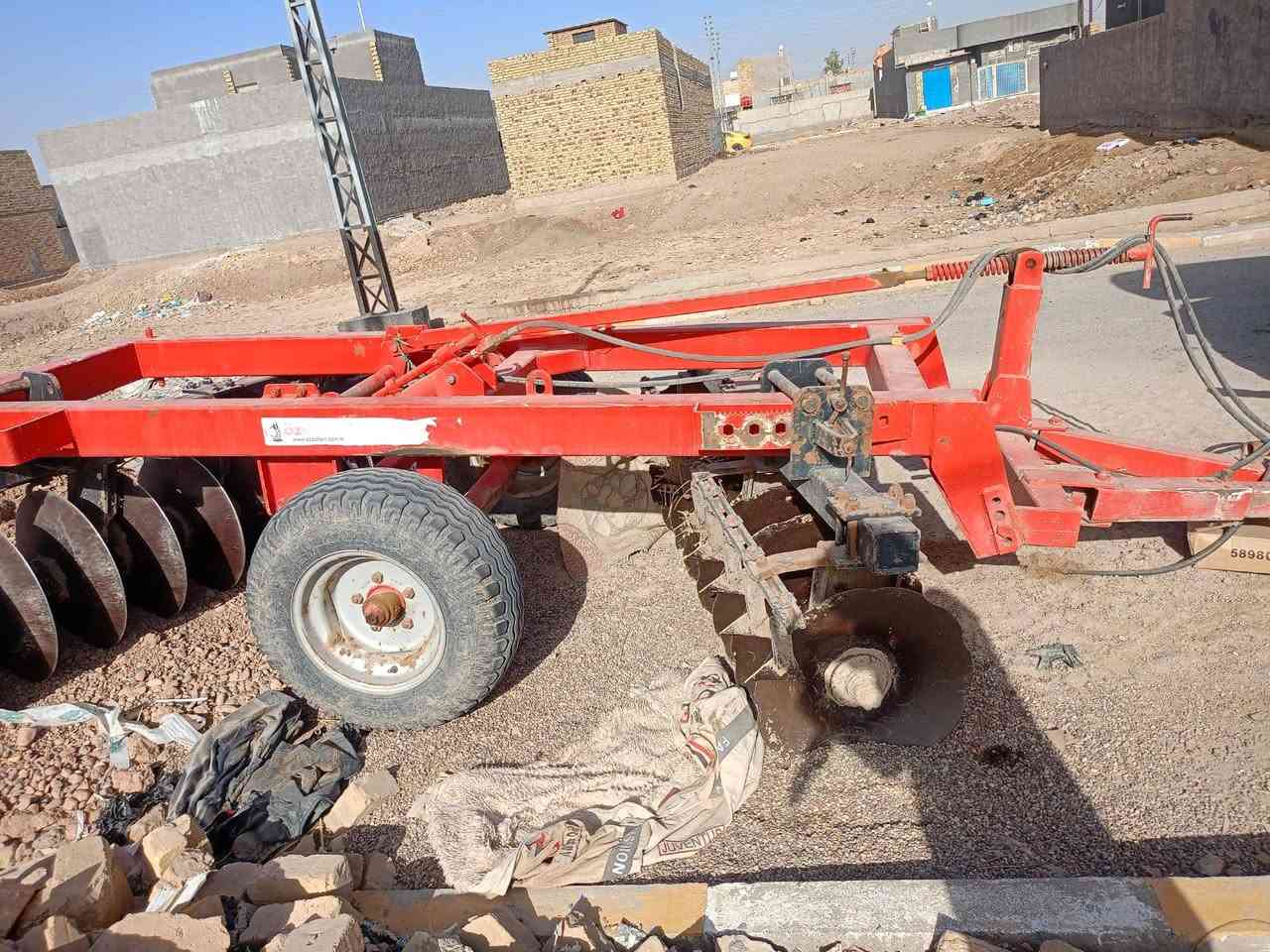 مكينه للبيع موديل 16 بدون رقم وياهه دسك حجم 20 مكفولة عام تصل ***********
