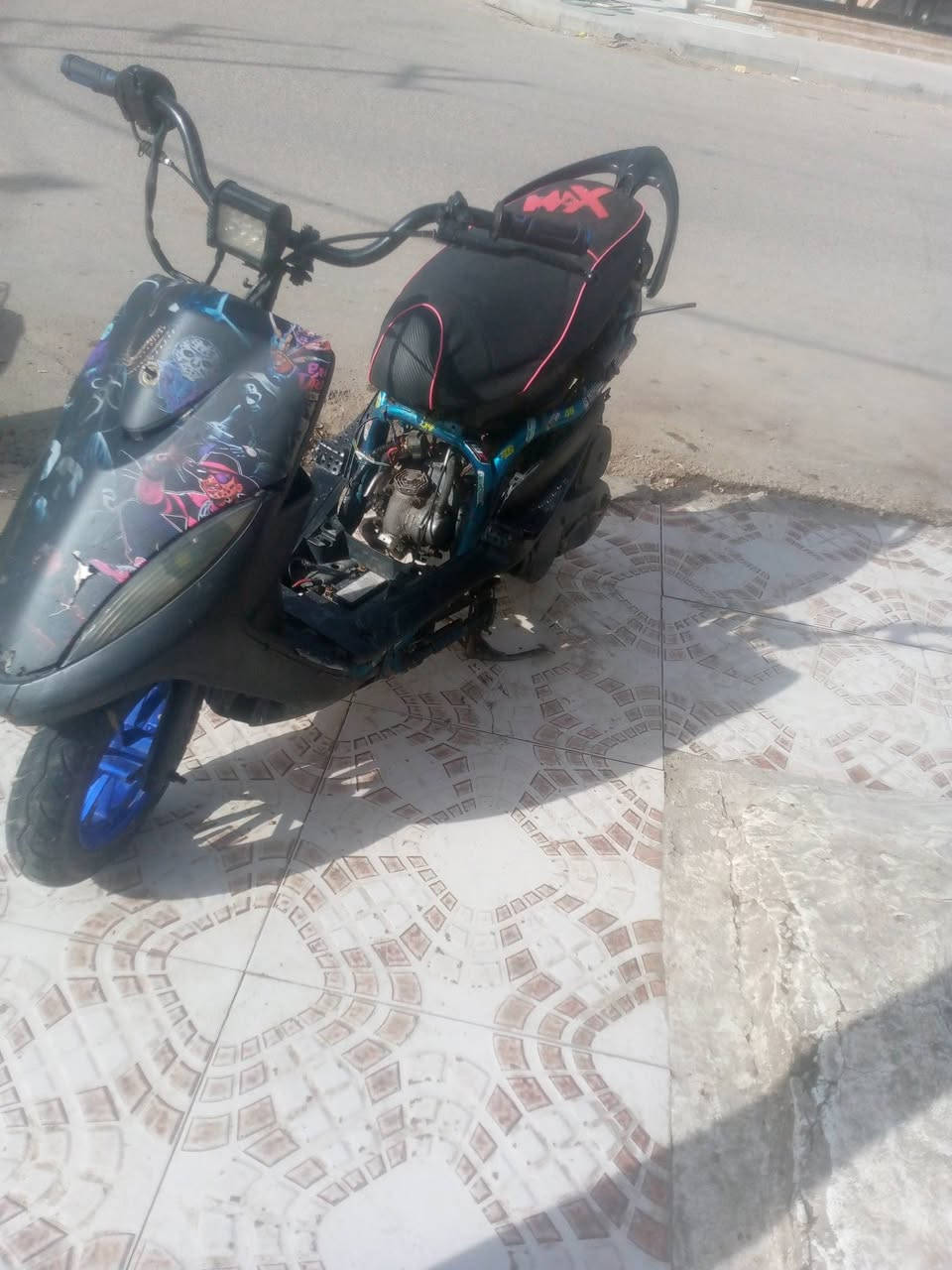 سلام عليكم دراجه ماكس البيع.  سعر خاص


**إذا كنت صاحب هذا الإعلان وتريد حذفه لأي سبب، رجاءا أرسل رسالة إلى الدعم الفني**