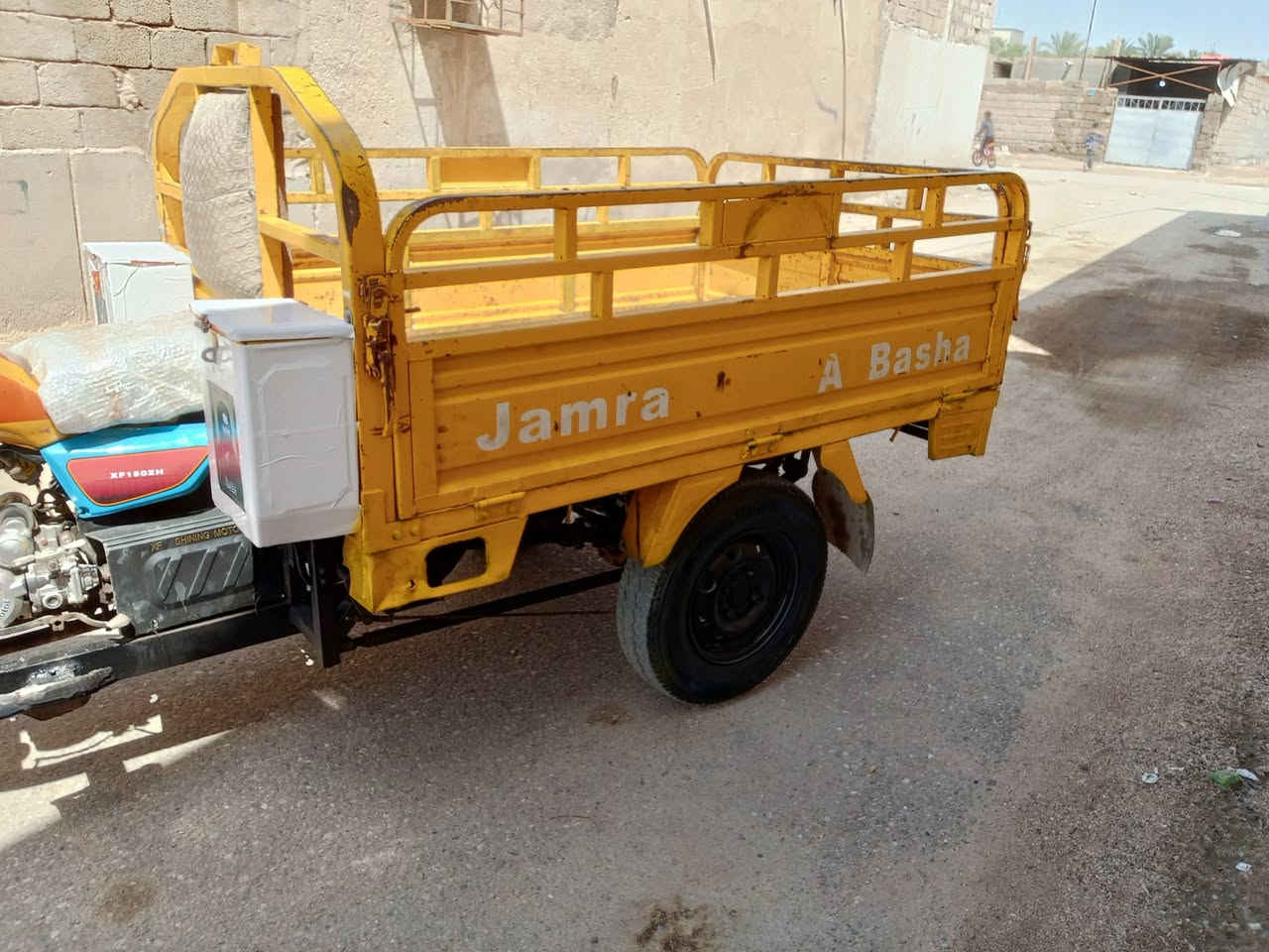 جمرة فحل العاليه اوراقموديل19 على صبغها البلاد  محرك مامفتوح وكهربائيات شغاله سبير بيه  ابو الخصيب ***********وتساب موجود سعر 1400وبيه مجال قليل
