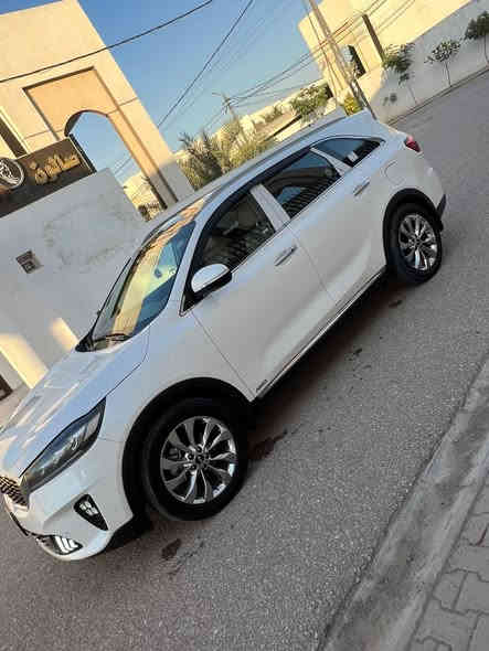 سلام عليكم 
سورنتو 2019 خليجي  للبيع او للمراوس  حصرا خليجي رقم بغداد رقم بغداد الدولي الجديد بأسمي مكفوله من هيه زيروا على إيد وحده 
فول مواصفات 1/1
ماشيه 
120 الف 
ضمان الشركه الدوليه 
شاشه جبيره 
بانوراما 
بصمة تشغيل وابواب وصندوق 
فورويل 
3قطع تبريد
كشنات جلد
كشنات تدفئه تبريد
كشنين كهرباء
جنطه كهرباء 
بردات
وباقي المواصفات المعروفه 
رقم بغداد بإسمي تحويل مباشر 
سيارة جديده بوضع الشركة استخدام شخصي. 
. 

ملاحظة: السياره مكفولة من الصبغ وبارد
. 
العنوان بغداد الكرخ 
للاستفسار 
‏ السعر 260 فيها مجال***********
