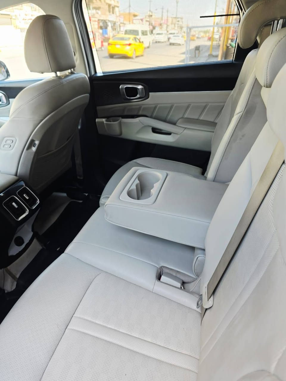 السلام عليكم سورنتو خليجي رقم اربيل فول الفول كشنات جلد تبريد تدفئه ماشيه ٣٤٠٠٠ الف ضمان شركه نم مكفوله من الرصعه والصبغ والتكحيل بدون داته شو ويل ١٩ كير ماوس ٣ قطع تبريد السعر ٣٤٠٠٠ دولار وبيها مجال هاتف *********** السياره موجوده في بغداد
