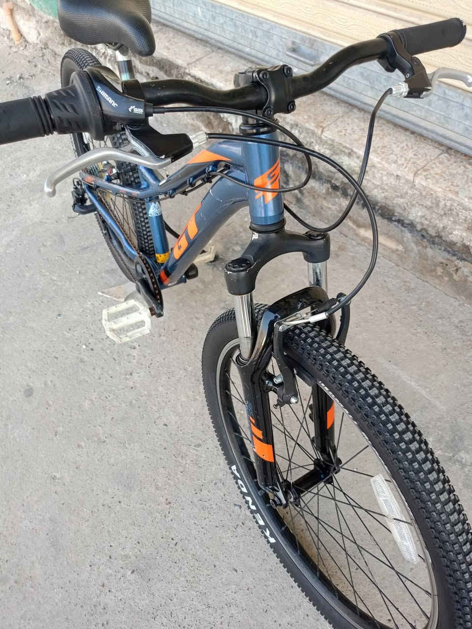 السلام وعليكم بايسكل للبيع المنيوم حجم 24 السعر 135 وبي مجال للطيبين
رقمي ***********
