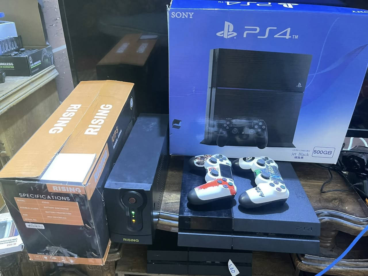 بلي فور مهكر آخو الجديد بالكارتون مستخدم قليل كلش مع جميع ملحقاته لوك ستيكر ما مفتوح +يو بي اس جديد بالكارتون مستخدم قليل + جوستك عدد  2شغالات نظيفات +كيبل HD + كيبل شحن +كيبل باور تشغيل 
بي 8 العاب  قوية 
بيس 26 عربي + أنشارتد 5 + ذا لاست  + ديز گوين + فار كراي + دينگ لايت + تومب رايدر 
السعر 275 بي مجال للشراي 
 رجاءاً المو شراي ويعامل لا يجي ويكسر بسعره 
مو شراي لا تجي 
رقمي *********** 
مكاني بغداد   ام الكبر مقابيل المدينة قطاع 26 
ملاحظة ما انتظر احد اي شخص يخابرني ويجيني ابيع تفحصه وتاخذه ضمانه لحد ما استلم فلوسه لان مستعجل
