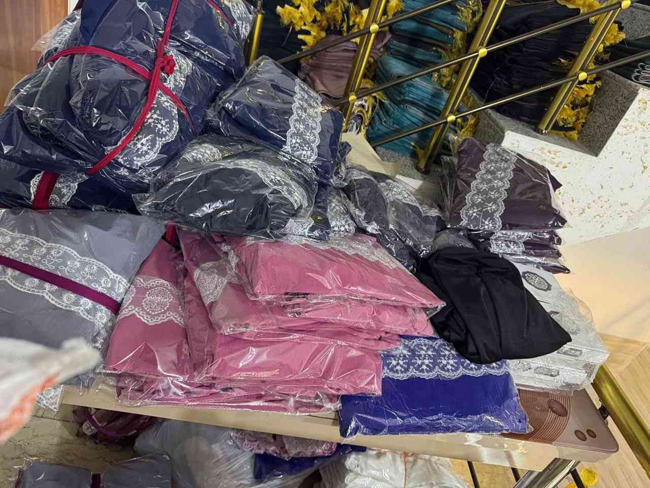 مناسبة اقتراب شهر رمضان المبارك
بيع مباشر چادر صلاة ( خياط خاصة )
قياس فري سايز يلبس حتى وزن ١٠٠
قماس للنن اصلي مريح بالبس حتى بالصيف جدًا مريح
السعر 15 الف 

متوفر توصيل لجميع محافظات العراق 5 الف


**إذا كنت صاحب هذا الإعلان وتريد حذفه لأي سبب، رجاءا أرسل رسالة إلى الدعم الفني**