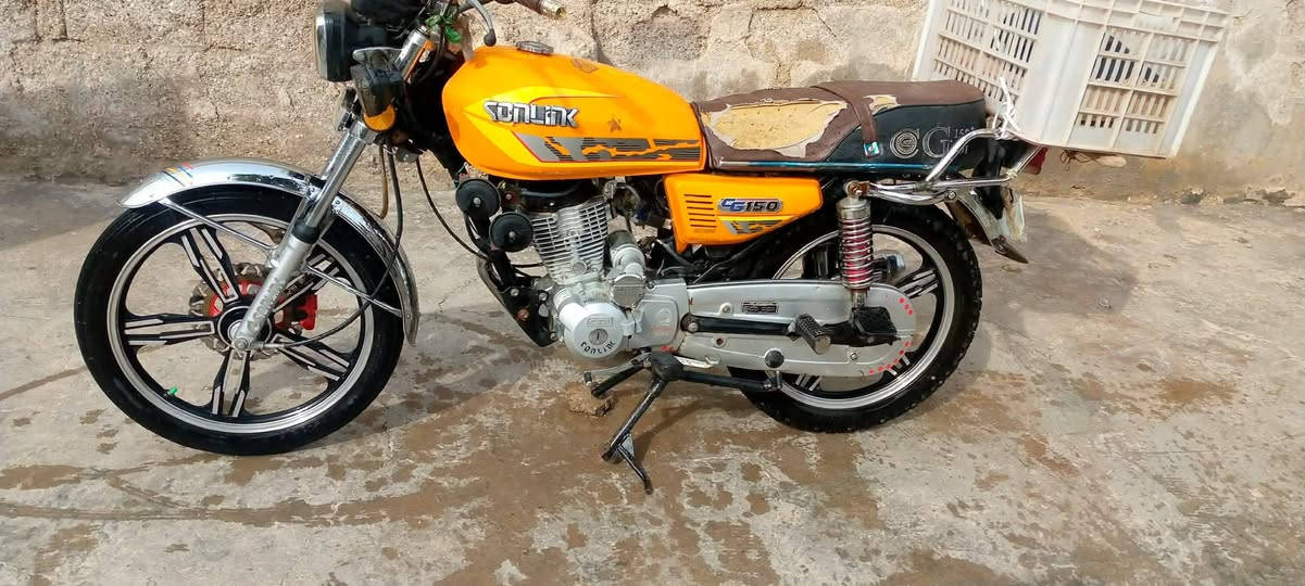 سونغ 2023 خمسة كير سلف كفالة مكينه بلادي مامفتوح
السعر 600 وبيهة مجال 
مكانها العزيزية 
***********
