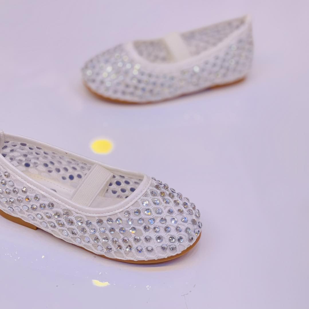 جديد الرفيف للاحذية
حذاء طفله
القياسات 25-26-27-28-29-30
يتوفر توصيل 🚚 
كوت شارع الهورة مجمع ابن فنجان 
للحجز والاستفسار مراسلة البيج 
#واسط #كوت #الهوره_كوت #الهوره_واسط


**إذا كنت صاحب هذا الإعلان وتريد حذفه لأي سبب، رجاءا أرسل رسالة إلى الدعم الفني**