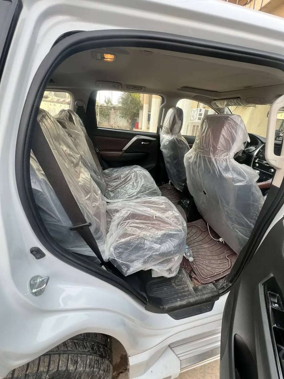 السلام عليكم للبيع او مراوس حسب القناعه باجيرو سبورت موديل 2020 كفالة عامه محرك 6 سلندر رقم اربيل ماشيه 60.  /***********
