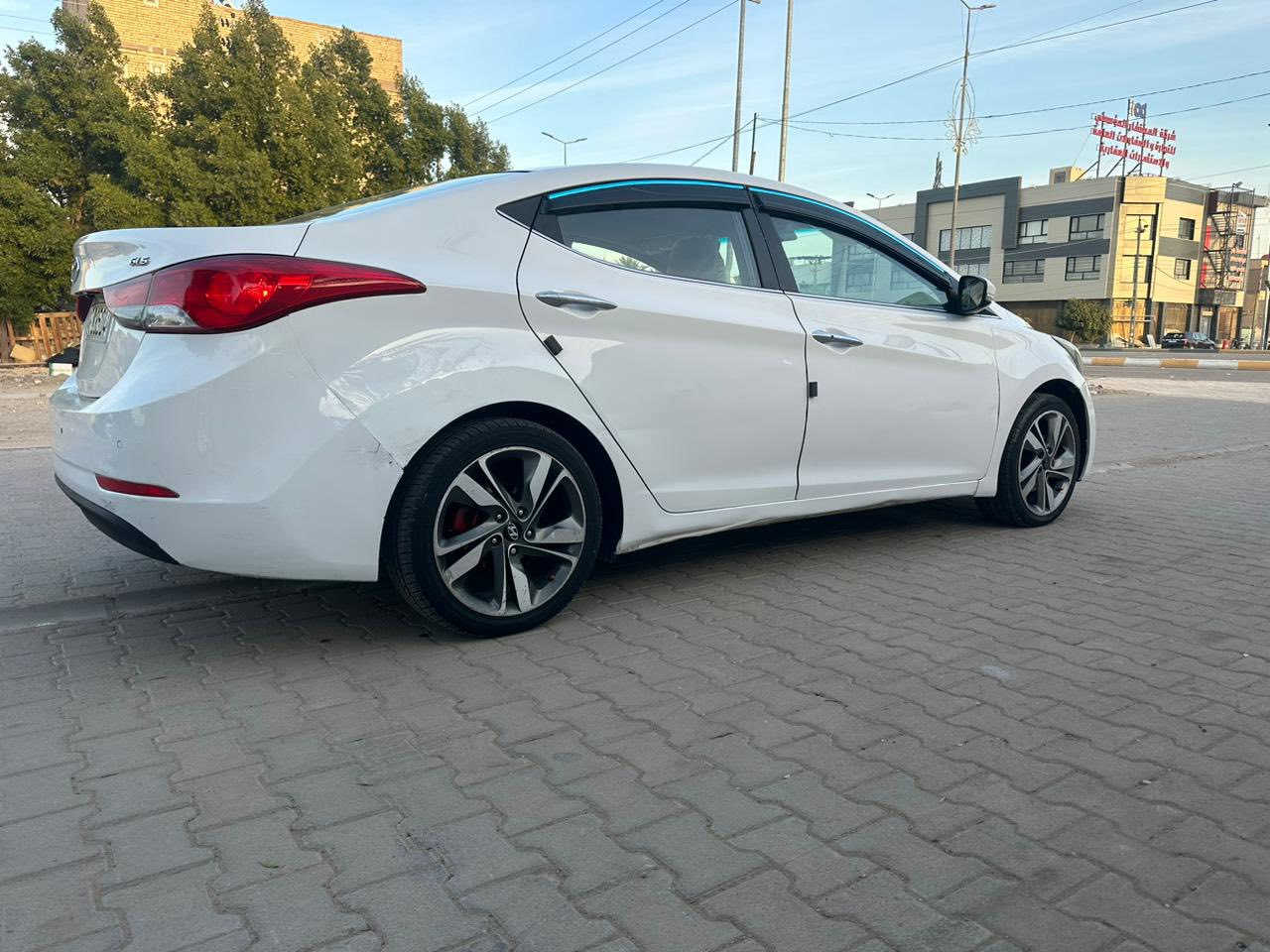 السلام عليكم
النترا 2014 خليجي 
كير محرك حلوات 
حداديه تخم تاير جديد 
رقم اربيل دولي 
فول مواصفات واحد علئ واحد 
السعر 105 
العنوان كربلاء الحر السواده 
***********
