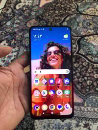 بوكو اكس 4 برو • ٢٥٦ • سماعه