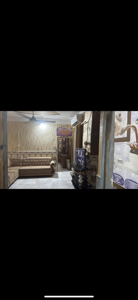 البيت للبيع حي اور الثانيه ١٠٠م طابق واحد  عكاده واجهه ٥ ونزال ٢٠ السعر ١١٥ قفل
***********
