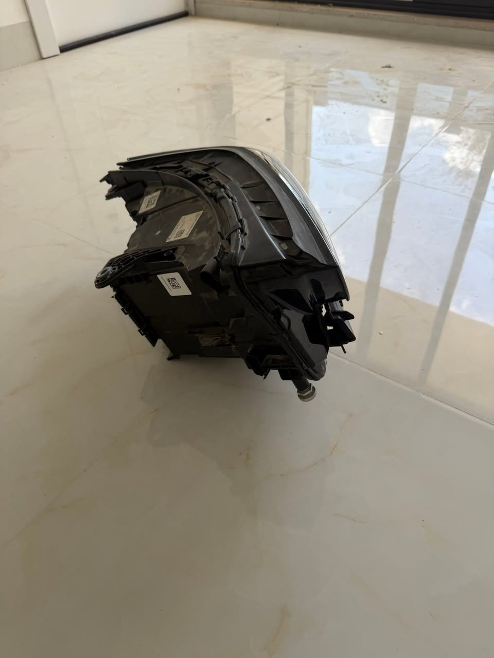 لايت بيم g60 امريكي بيلادي جديد بدون اي ملاحظ موديل 2025 :***********

