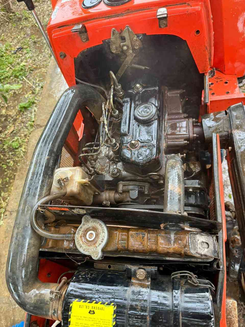 تركتر  HINOMOTO. ياباني 
الحجم C174
4x4 دفع رباعي 
3 بستم 
كلشي شغال بي 
وراه رفاس 
مشتغل شي قليل 
مال بساتين مزارع 
نظيف حيل  تشغل وتمشي 
السعر 6 مليون بي مجال 
المكان صلاح الدين المسحك 
للاستفسار الاتصال 
***********
***********
