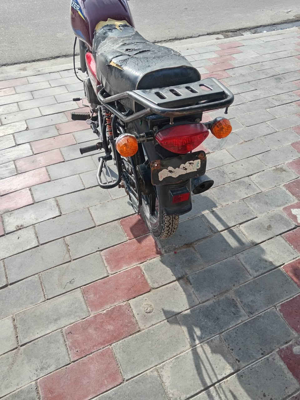 دراجه بوكسر اليحب يتواصل التصال على الرقم ***********
