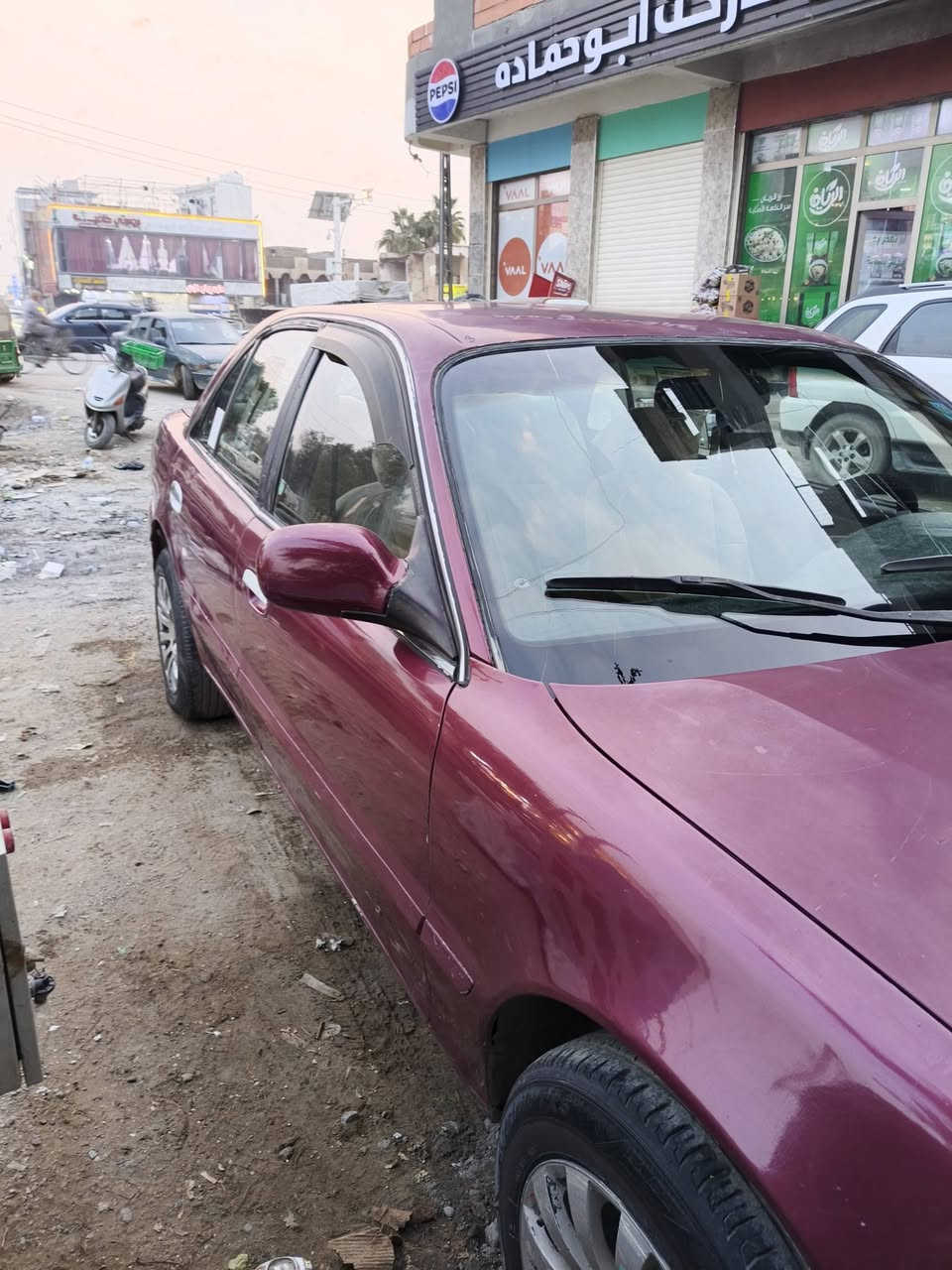 السلام عليكم سوناتا 2 للبيع موديل 94بسمي سيارة جاهزة ونضيفة السعر ٣٨ وبي مجال رقم الهاتف ***********
