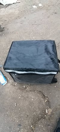 صندوق دلفري للبيع السعر ١٥ الف مستعمل ٣ ايام 07749132829 & 07507832980