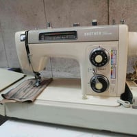 مكينة خياطة وتطريز • يابانية أصلية • مستعملة